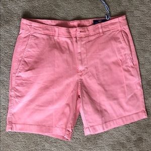 Vineyard Vines Island Shorts